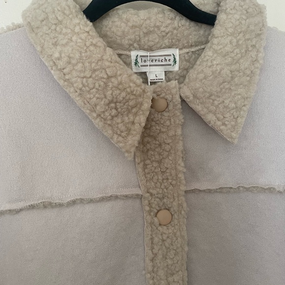 Jacket - Picture 2 of 4